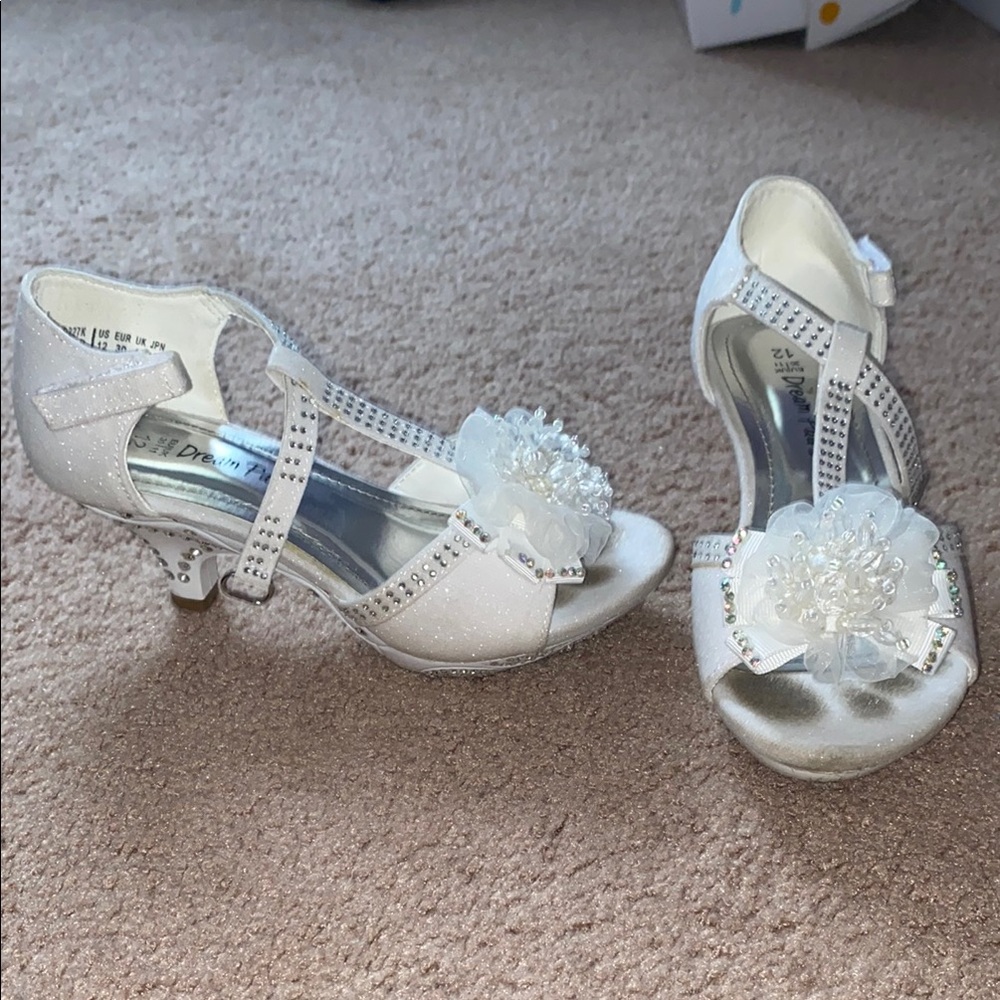 Elegant White Kid’s Shoes with Floral Accent